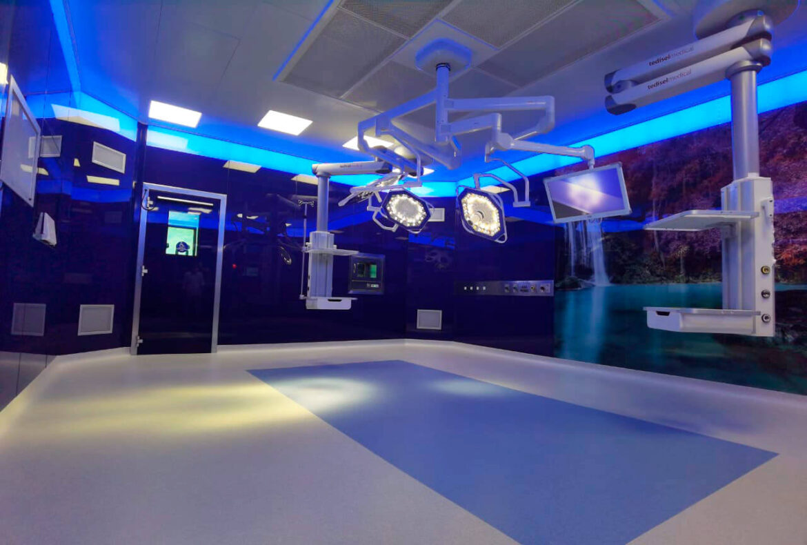 The most important thing in order to haver a complete operating theatre is to be fully integrated with the best equipment